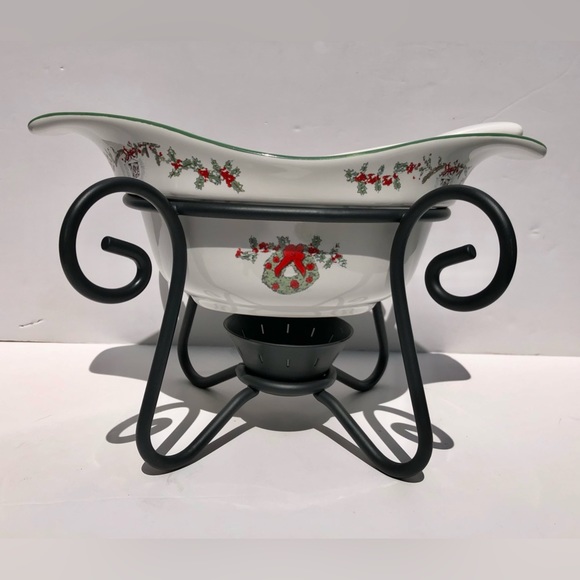 PFALZGRAFF HOLIDAY GRAVY SERVER W/LADLE & METAL STAND CHRISTMAS FINISH GLOSSY 45 - Picture 2 of 9